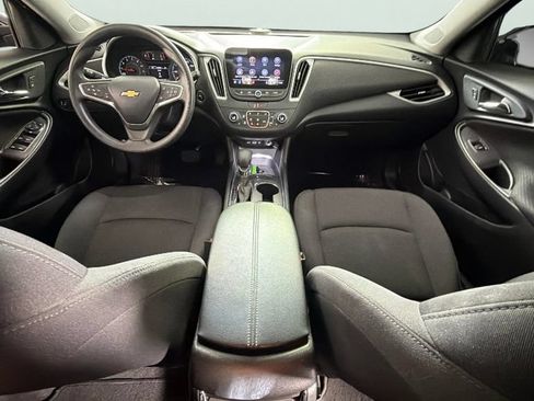 Used 2023 Chevrolet Malibu LT FWD image 30