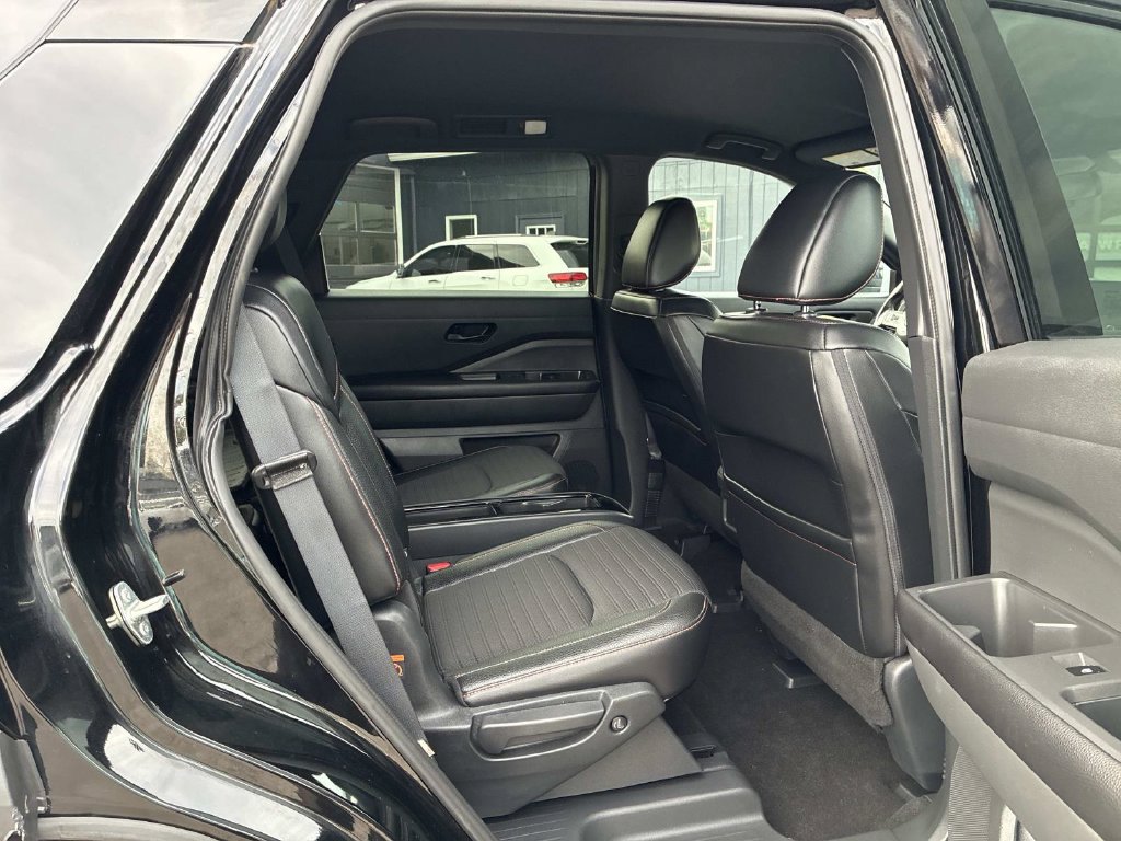 Certified 2024 Nissan Pathfinder Rock Creek AWD/4WD image 11