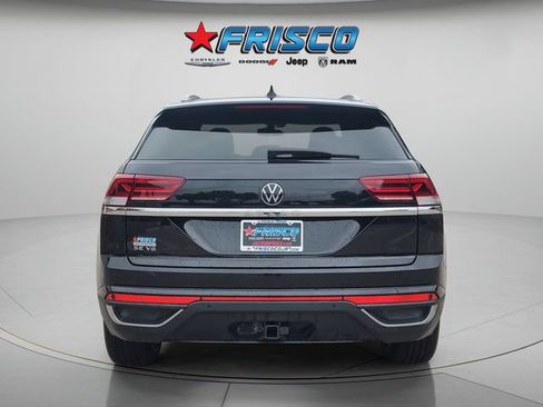 Used 2023 Volkswagen Atlas Cross Sport SE FWD image 6
