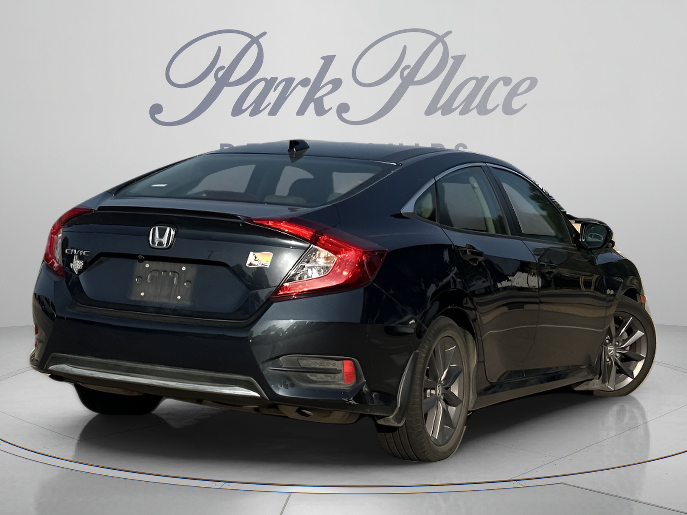 Used 2020 Honda Civic EX-L image 4