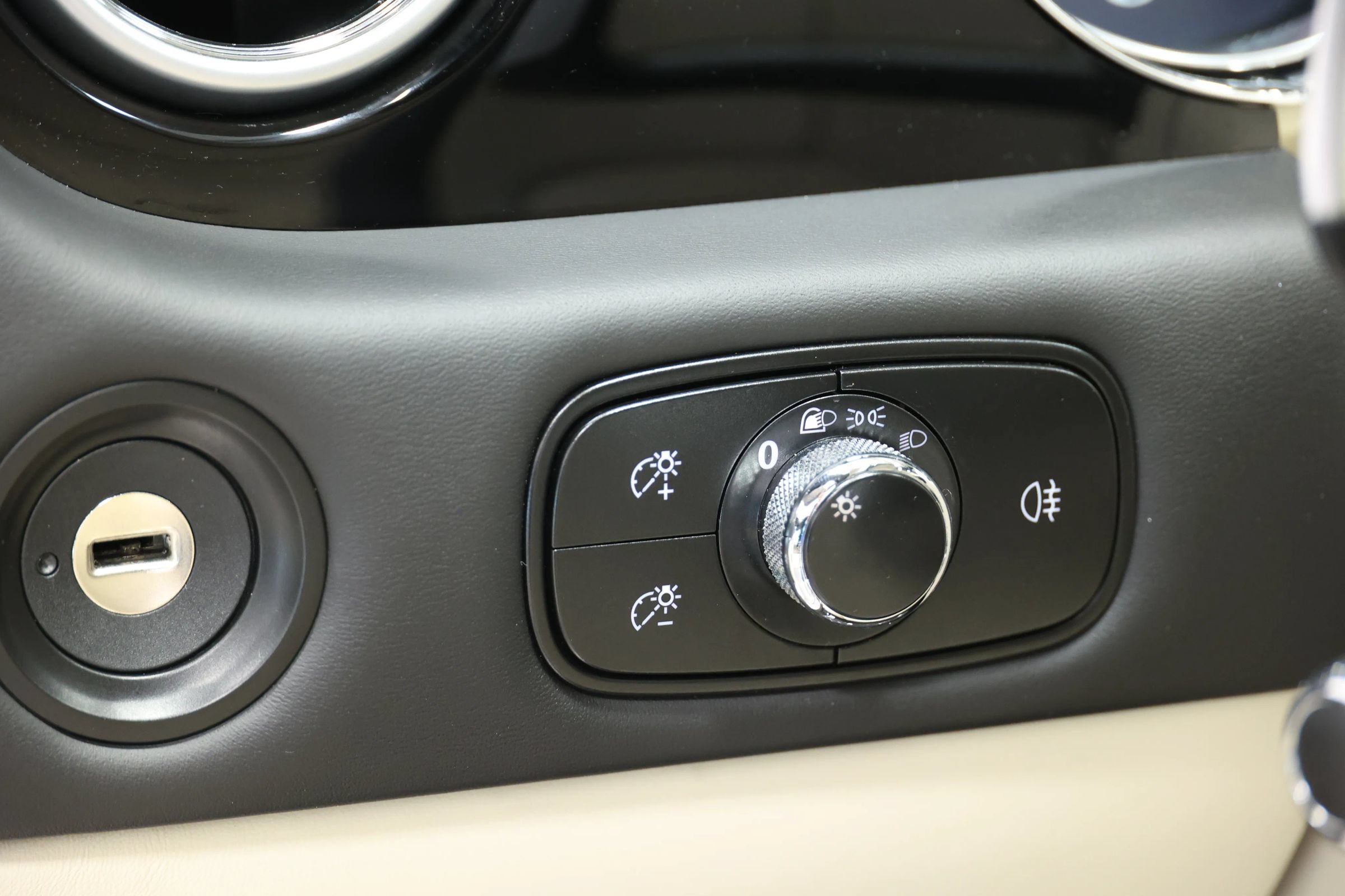 Used 2017 Bentley Continental GT AWD/4WD image 27