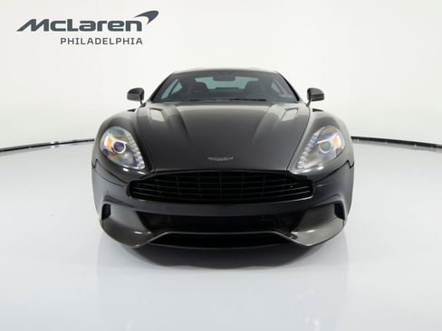 Used 2015 Aston Martin Vanquish RWD image 2