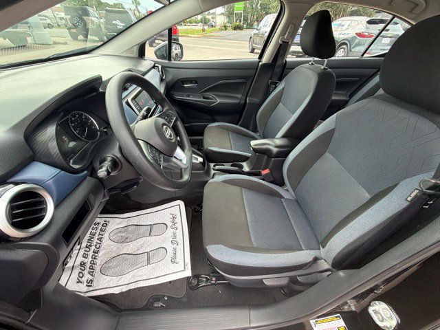 Used 2025 Nissan Versa SV FWD image 16