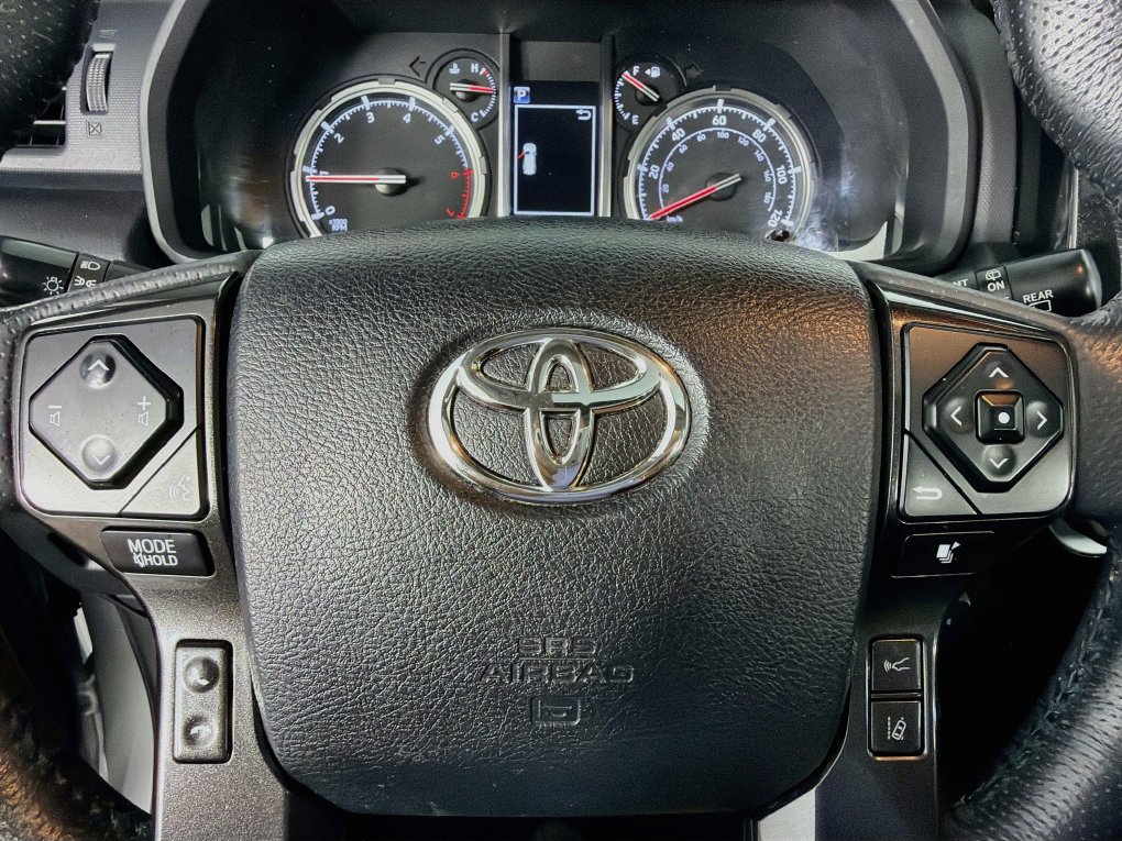 Used 2021 Toyota 4Runner TRD Off-Road Premium w/ Moonroof Package AWD/4WD image 16