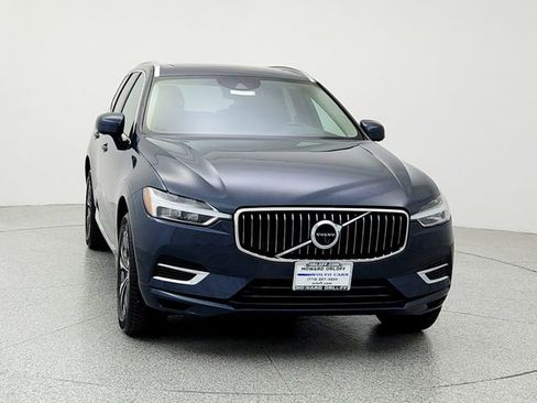 Used 2021 Volvo XC60 T8 Inscription Expression image 2