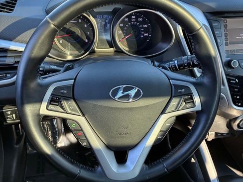 Used 2016 Hyundai Veloster w/ Option Group 02 image 23