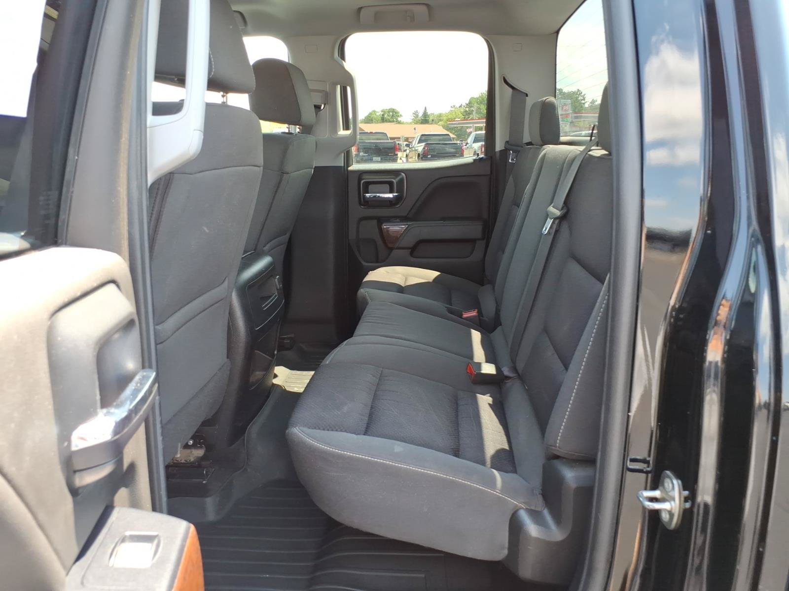 Used 2018 GMC Sierra 1500 SLE w/ Max Trailering Package AWD/4WD image 14