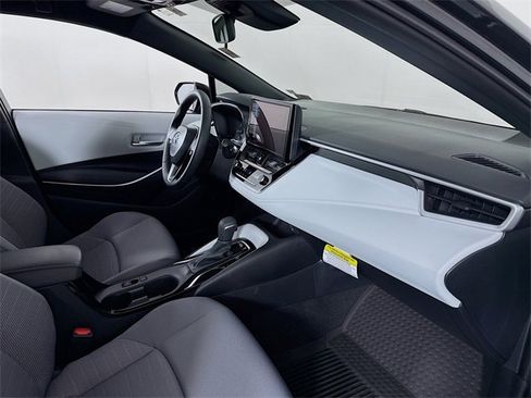 Certified 2025 Toyota Corolla SE image 26