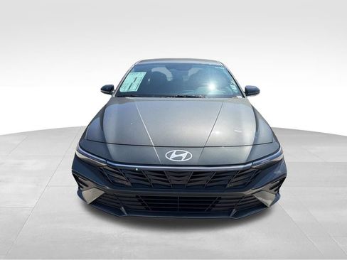 New 2026 Hyundai Elantra Sport FWD image 2