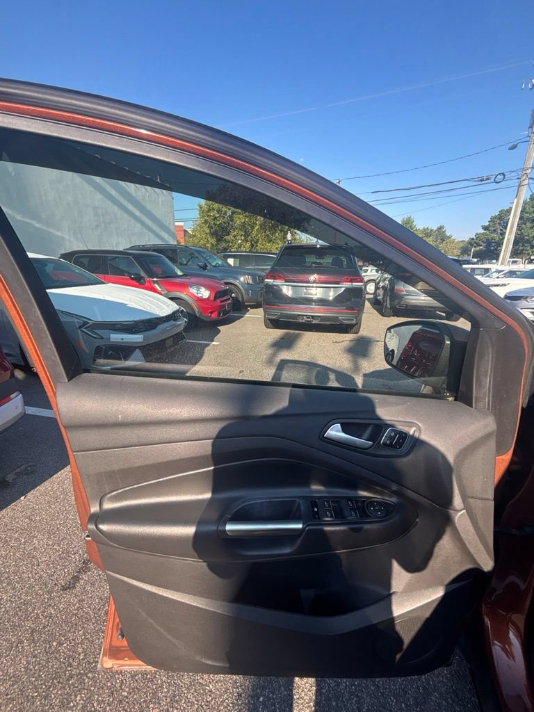 Used 2017 Ford Escape Titanium w/ Equipment Group 301A FWD image 11