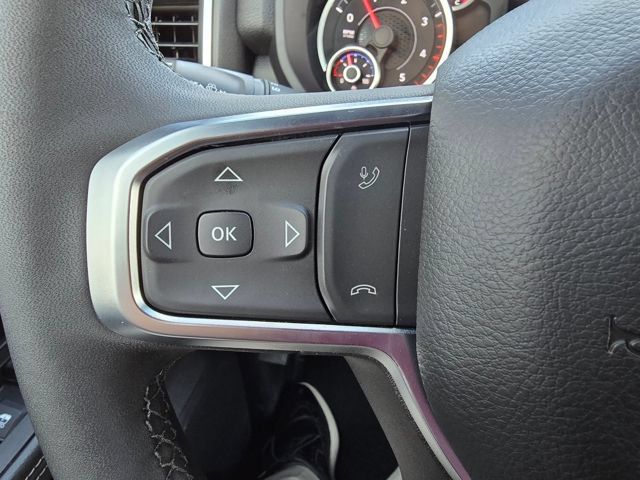Used 2025 RAM 2500 Big Horn AWD/4WD image 11
