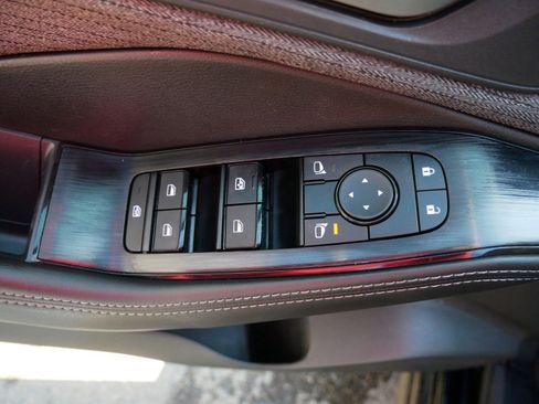 Certified 2023 Nissan Rogue SV AWD/4WD image 16