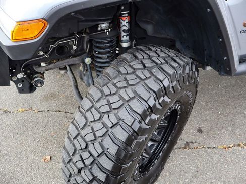 Used 2021 Jeep Gladiator Mojave image 41