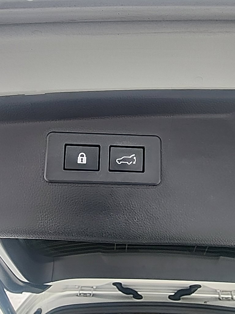 Used 2020 Subaru Outback Limited AWD/4WD image 13