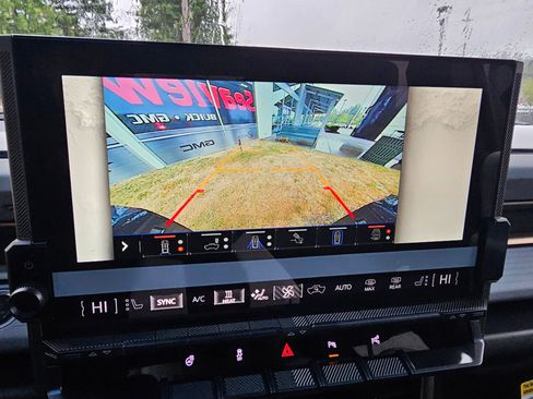 New 2024 GMC Hummer EV 2X image 34