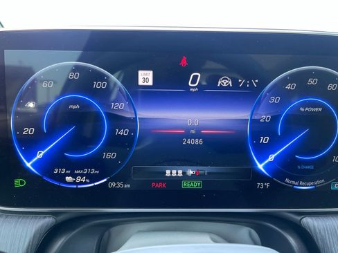 Used 2023 Mercedes-Benz EQE 500 4MATIC Sedan image 7