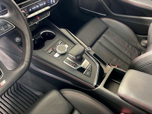 Used 2019 Audi A4 2.0T Premium Plus w/ Premium Plus Package image 15