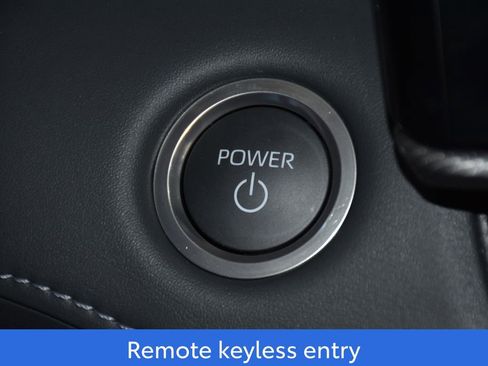 New 2026 Toyota Highlander Platinum image 12