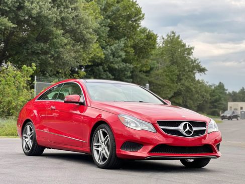 Used 2014 Mercedes-Benz E 350 4MATIC Coupe image 7