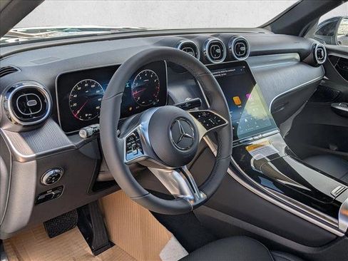 New 2026 Mercedes-Benz GLC 300 4MATIC image 3