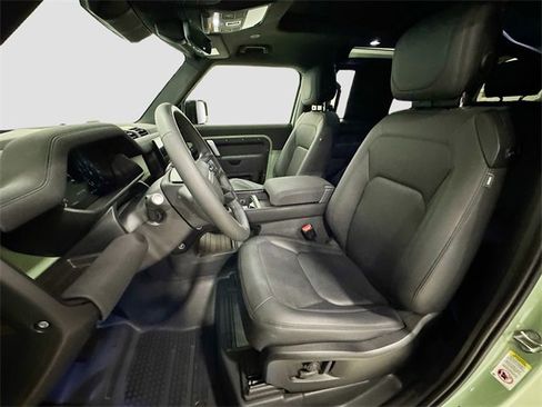 Used 2023 Land Rover Defender 110 75th Limited Edition image 22