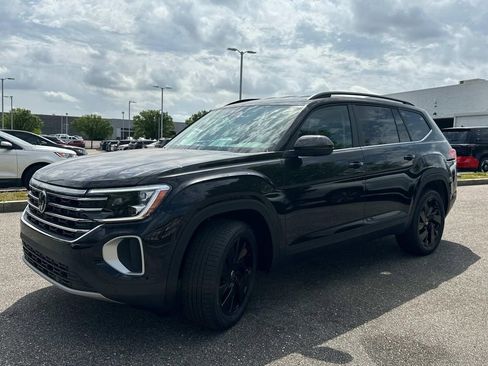 New 2025 Volkswagen Atlas SE AWD/4WD image 11