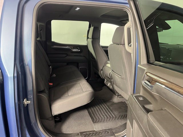 Used 2024 Chevrolet Silverado 1500 LT AWD/4WD image 9