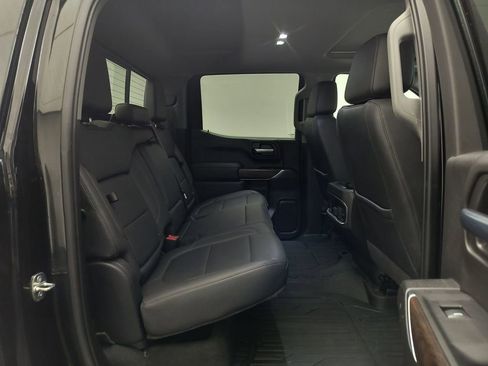 Used 2022 GMC Sierra 1500 SLT w/ SLT Premium Package image 30
