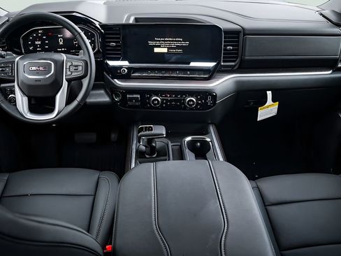 New 2026 GMC Sierra 1500 SLT image 21