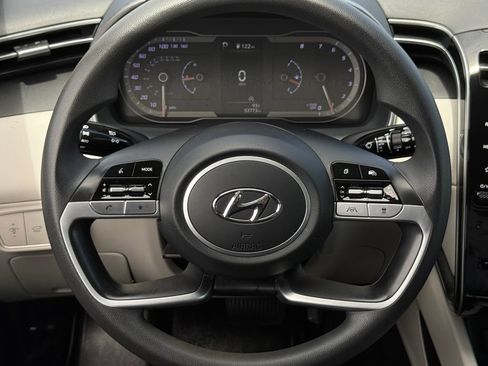 Used 2024 Hyundai Tucson SEL FWD image 13