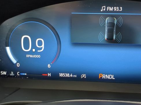 Used 2025 Ford Escape Platinum image 23