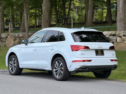 Used 2023 Audi Q5 2.0T Premium Plus w/ Premium Plus Package AWD/4WD image 4