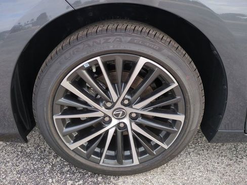 New 2025 Lexus ES 350 w/ Premium Package image 11