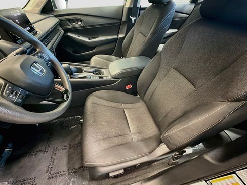 Used 2023 Honda Accord EX image 11