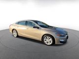 Used 2024 Chevrolet Malibu LT image 2