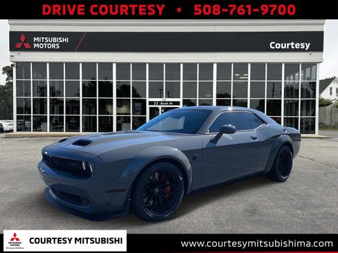 Used 2023 Dodge Challenger SRT Hellcat image 1