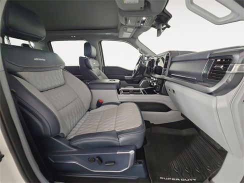 Certified 2024 Ford F350 Limited w/ FX4 Off-Road Package image 15