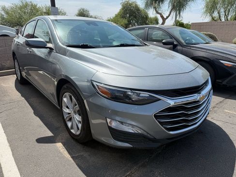 Used 2025 Chevrolet Malibu LT FWD image 5