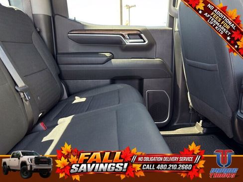 Used 2023 Chevrolet Silverado 1500 RST w/ Redline Edition AWD/4WD image 26