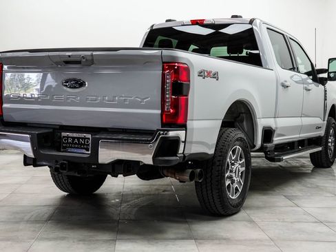 Used 2026 Ford F250 Lariat AWD/4WD image 12