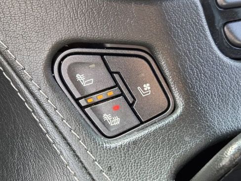 Used 2019 Chevrolet Suburban Premier w/ RST 6.2L Performance Edition RWD image 24
