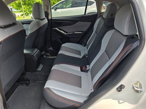 Used 2023 Subaru Crosstrek 2.0i Premium image 12