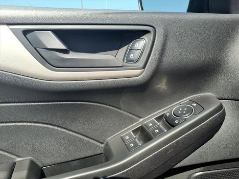 Used 2022 Ford Escape SE w/ Convenience Package image 6