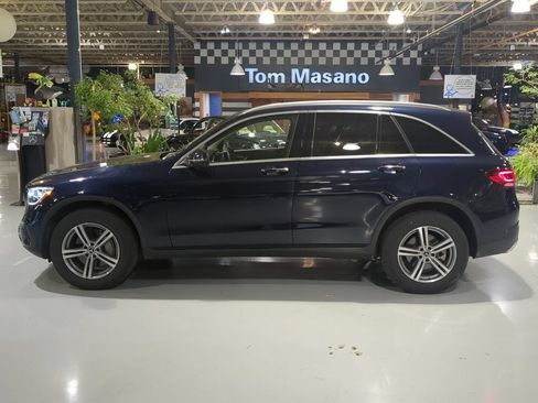 Used 2021 Mercedes-Benz GLC 300 4MATIC image 11