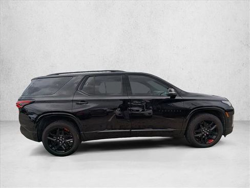 Used 2024 Chevrolet Traverse Premier w/ Redline Edition image 4