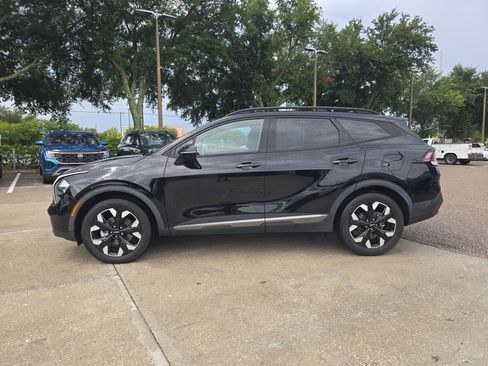 Certified 2023 Kia Sportage X-Line w/ X-Line Premium Package AWD/4WD image 5
