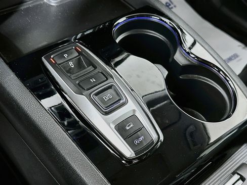 Used 2016 Honda Pilot Elite image 17