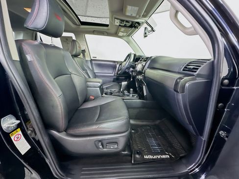 Used 2019 Toyota 4Runner TRD Off-Road Premium image 30