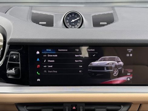 New 2026 Porsche Cayenne image 27