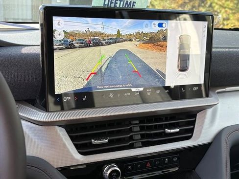 New 2026 Ford Explorer Active image 8